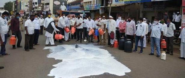 Dairy Farmers in Maharashtra